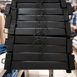 30 Plastic Rotating Hangers Unisex